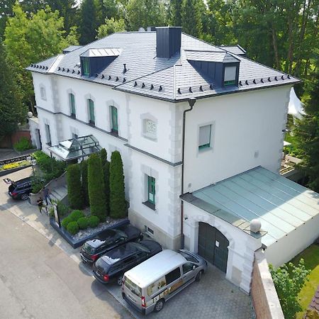 Hotel Am Schloss Illertissen Εξωτερικό φωτογραφία